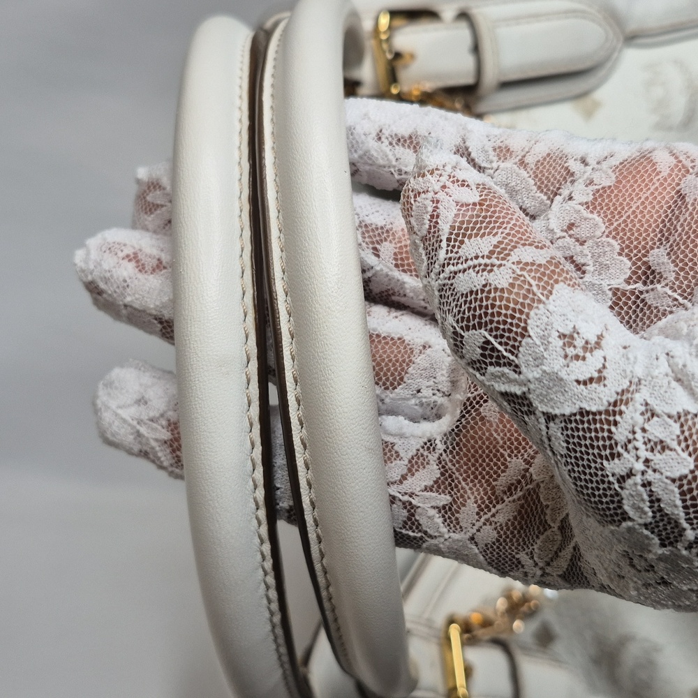 MCM White Shoulder Bag with Logo Pattern - Picture 8 of 17